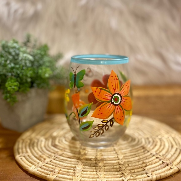 Set of 4 Field of Flowers Stemless Glass by Cypress Hand Painted - Picture 4 of 6